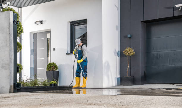 Best Pool Deck Cleaning in Frederick, CO